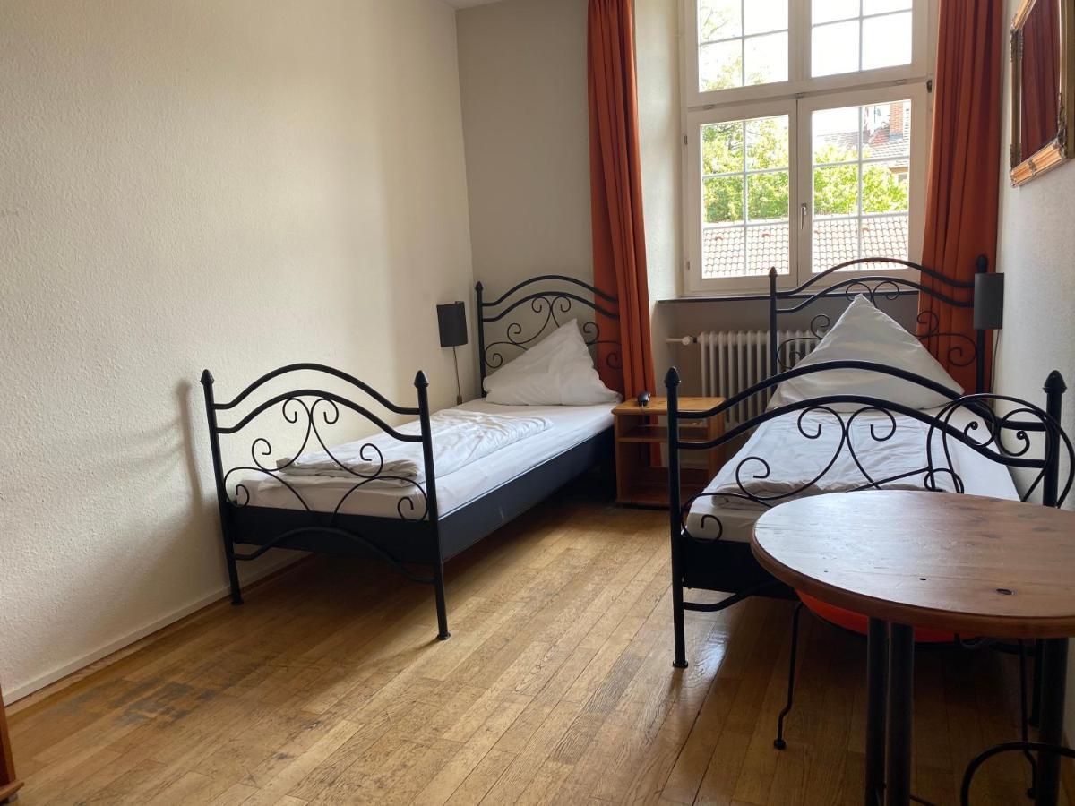 Hotel Gasthaus Schuetzen Freiburg Ruang foto