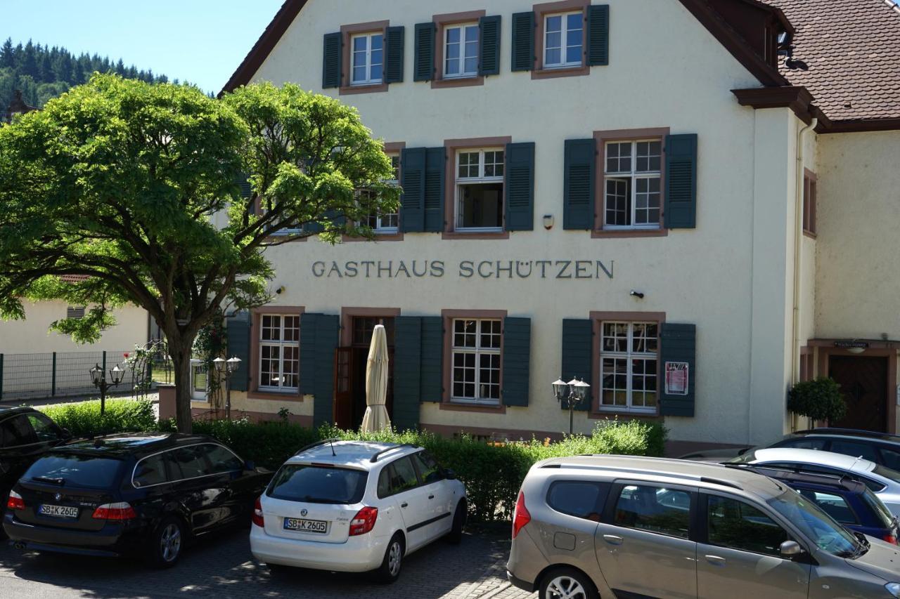 Hotel Gasthaus Schuetzen Freiburg Bagian luar foto